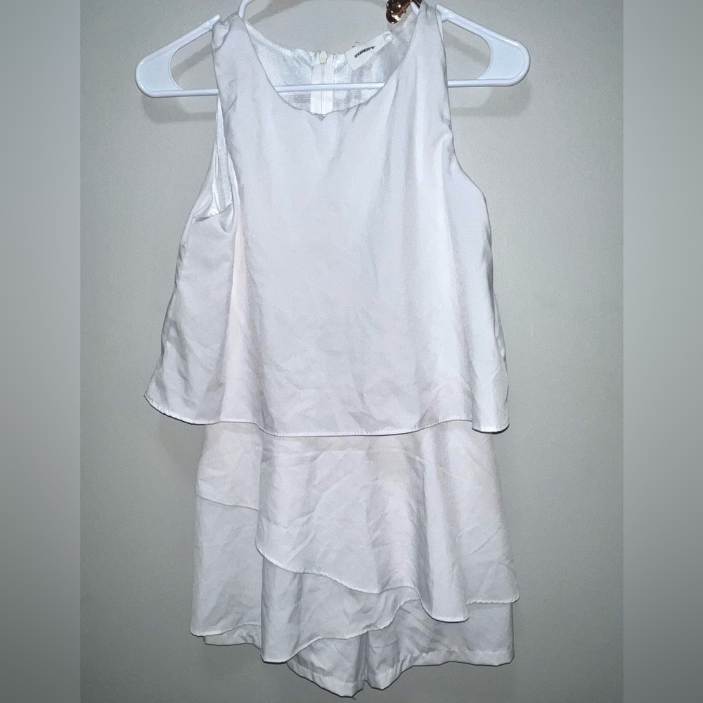 White women’s romper size m